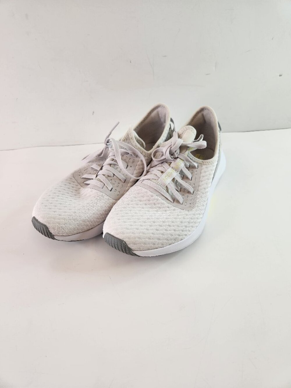 New Balance Dynasoft Unisex Sneakers Running Shoes Size Mens 8.5 / Womens 10 NEW - Picture 1 of 7